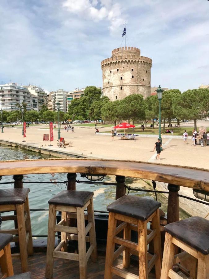 2bd- Perfect Location With Square View Saloniki
