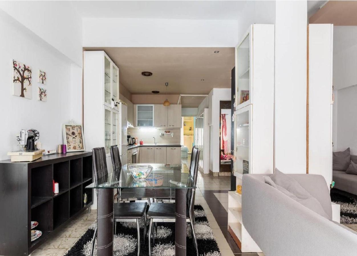 2bd- Perfect Location With Square View * 塞萨洛尼基